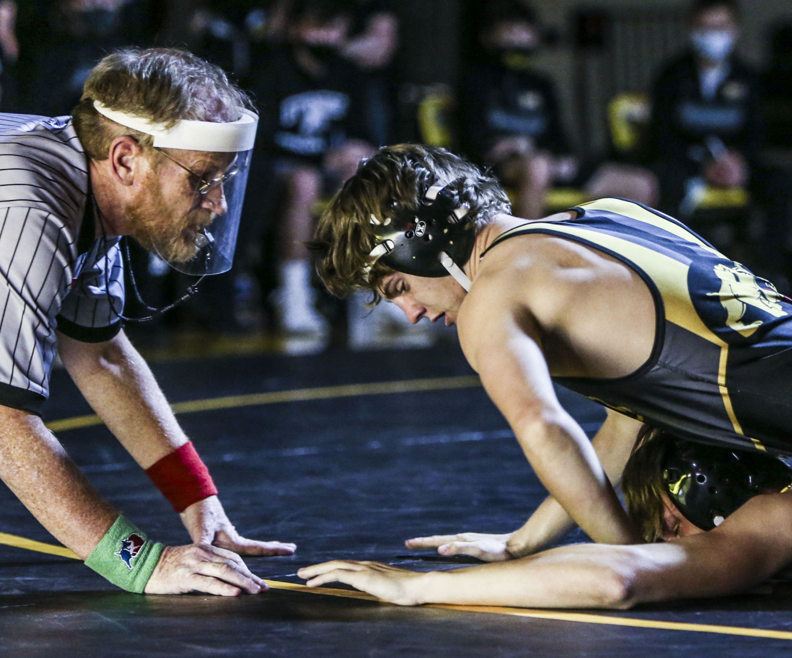 121720-qc-spt-bett wrestling-23.JPG